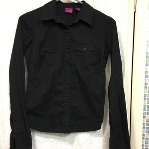 Long sleeve button